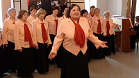 Народный академический женский хор ветеранов «Вдохновение» из Иванова с очень грандиозным репертуаром.