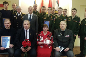 Состоялась военно-патриотическая встреча, посвящённая Дню защитника Отечества, во взводе воспитанников 112-й гвардейской ракетной бригады.