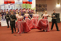 В Ивановском музыкальном театре состоялся VII областной кадетский бал, посвященный 75-летию Победы в Великой Отечественной войне