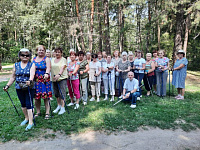 В парке «Харинка» города Иваново состоялась открытая тренировка по северной ходьбе с участием к.м.н., доцента ИвГМА Юлии Чистяковой. 