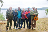 Встреча бардов на берегу Волги вблизи г.Наволоки.