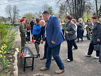 Митинг в честь 80-летия присвоения звания Героя Советского Союза старшему лейтенанту Г.М. Ныркову Митинг в честь 80-летия присвоения звания Героя Советского Союза старшему лейтенанту Г.М. Ныркову