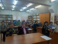 Слушатели Университета «Третий возраст» посетили экспозицию Государственного архива Ивановской области по истории Юрьевца «Волжский город на семи холмах»