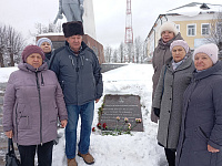 10 апреля исполняется 80 лет со дня присвоения звания Героя Советского Союза уроженцу города Южи Леониду Тимофеевичу Быкову.