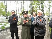 9 Мая 2024 года в местечке Соснево в Иванове возложили венки и цветы к Воинскому захоронению “Солдат”