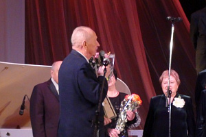 С песней по жизни.Концерт хора ветеранов ЦКиО г.Иваново "Нам - 75" в клубе "Ветеран!