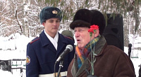 На кладбище в м. Балино состоялось возложение цветов к памятному знаку «Блокадникам Ленинграда от ивановцев».