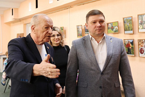 Максим Комиссаров посетил центр «Активное долголетие» г.Иваново Максим Комиссаров посетил центр «Активное долголетие» г.Иваново