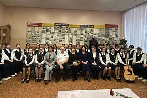 Торжественное открытие «Парты Героя» в гимназии имени А. Н. Островского: мемориализация подвига выпускника